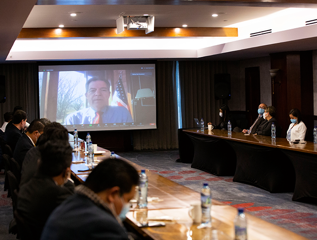 Noviembre 2020. Primera mesa redonda. Guatemala