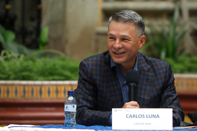 On Tuesday, April 26, 2022, the Round Table was held at the National Palace of Guatemala, in which people from 24 different organizations participated.